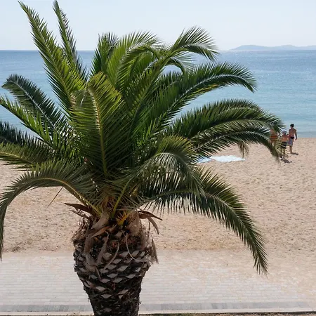 شقة Acapus توروني